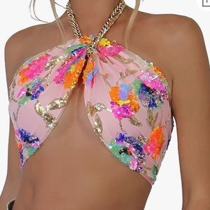 Backless going out top